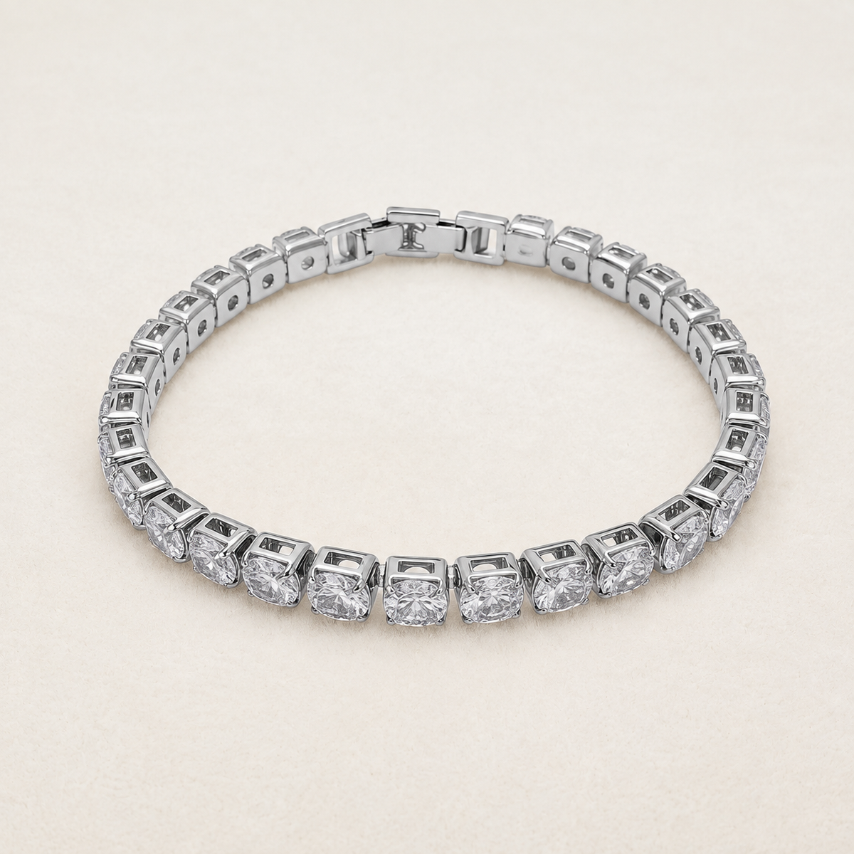 💎Classic 4mm D-Color Moissanite Tennis Bracelet – 14K Gold Plated with Double Safety Clasp✨