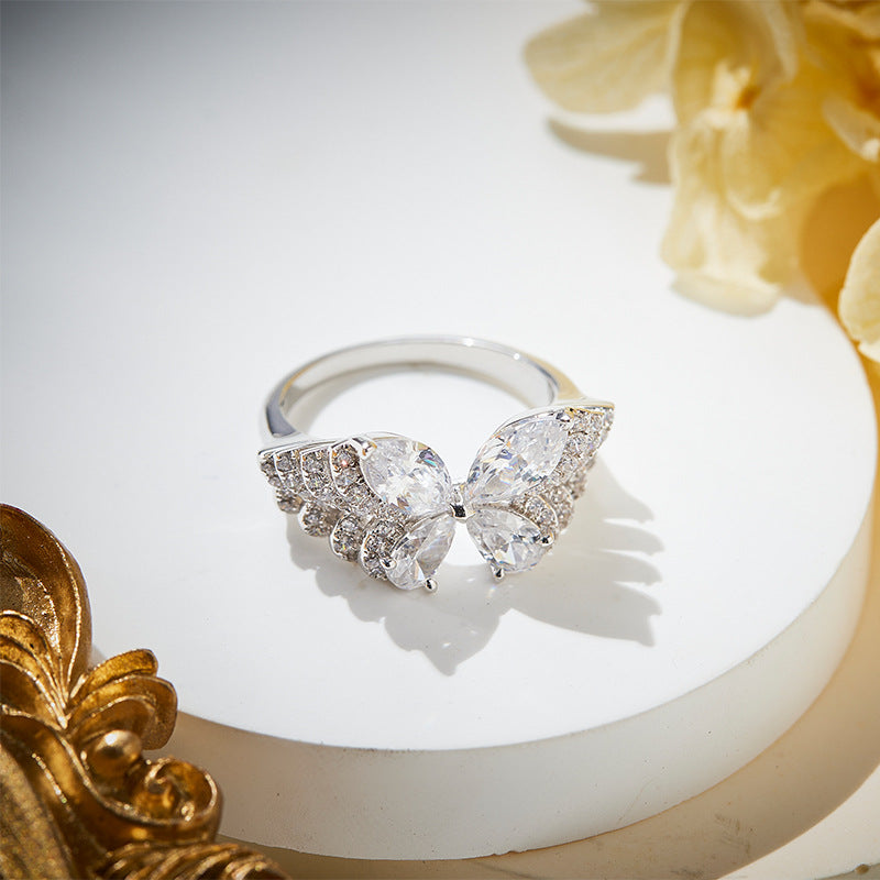 Ethereal Papillon Ring🦋