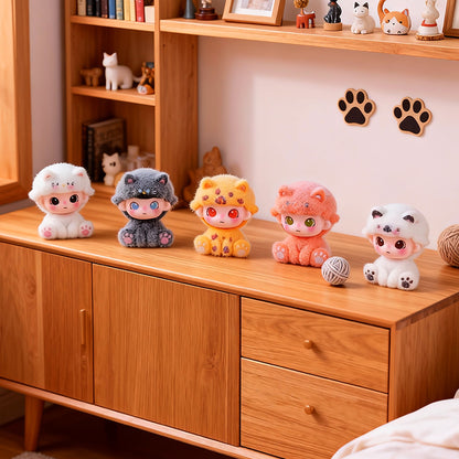 🐱Tiny Paws Flocked Kitty Mini Figurines🔥