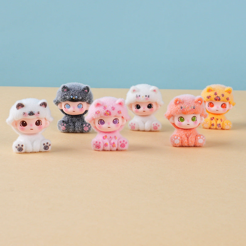 🐱Tiny Paws Flocked Kitty Mini Figurines🔥