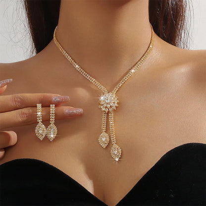 🌼 LIMITED-TIME 30% OFF! ✨ Women's Zircon Flower Jewelry Set – Elegant, Sparkling, Ready-to-Gift 💎